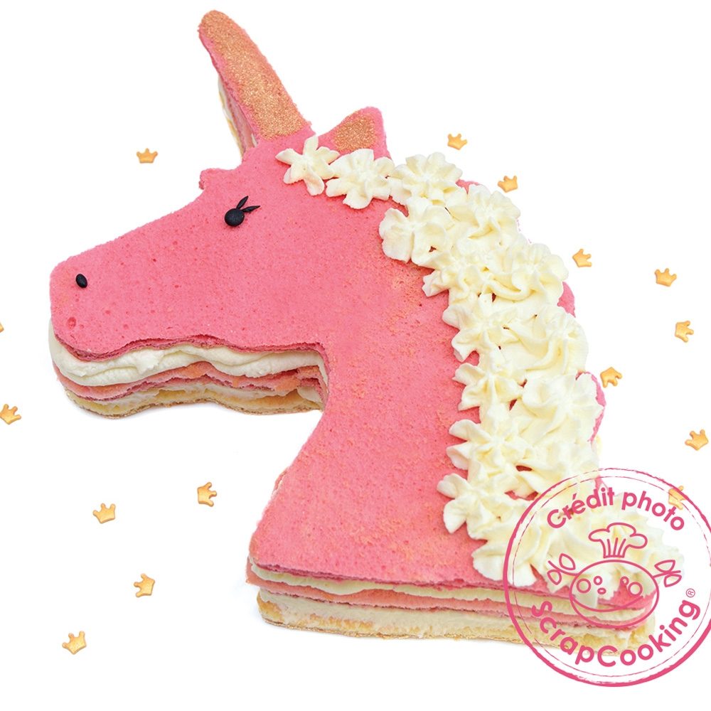 UNICORN CAKE MOULD AND STAINLESS STEEL CUTTER 